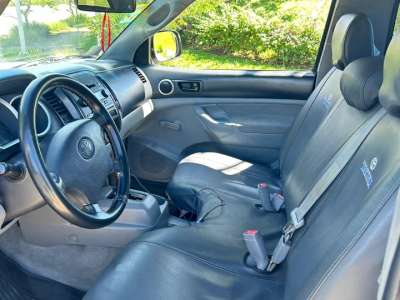 Toyota Tacoma - Image 6