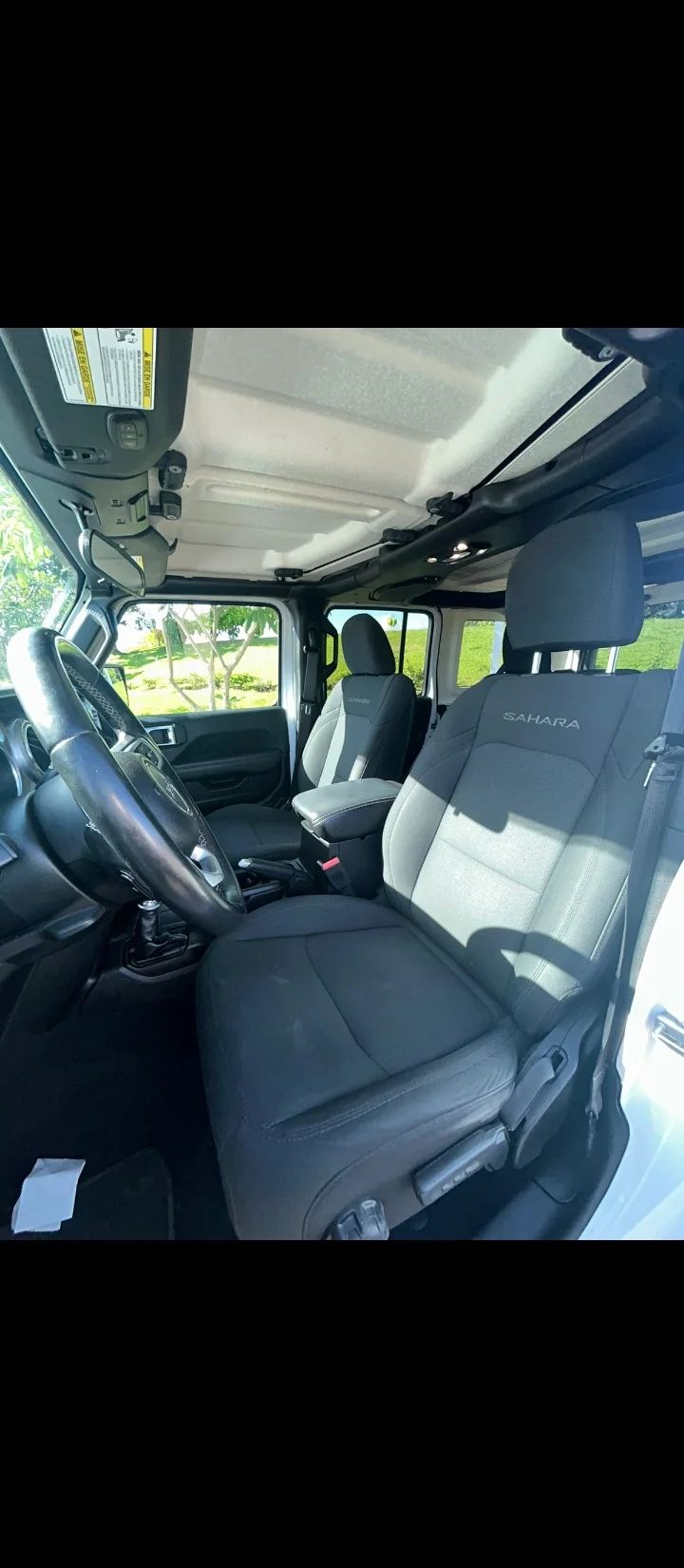 Jeep Wrangler Sahara - Image 11