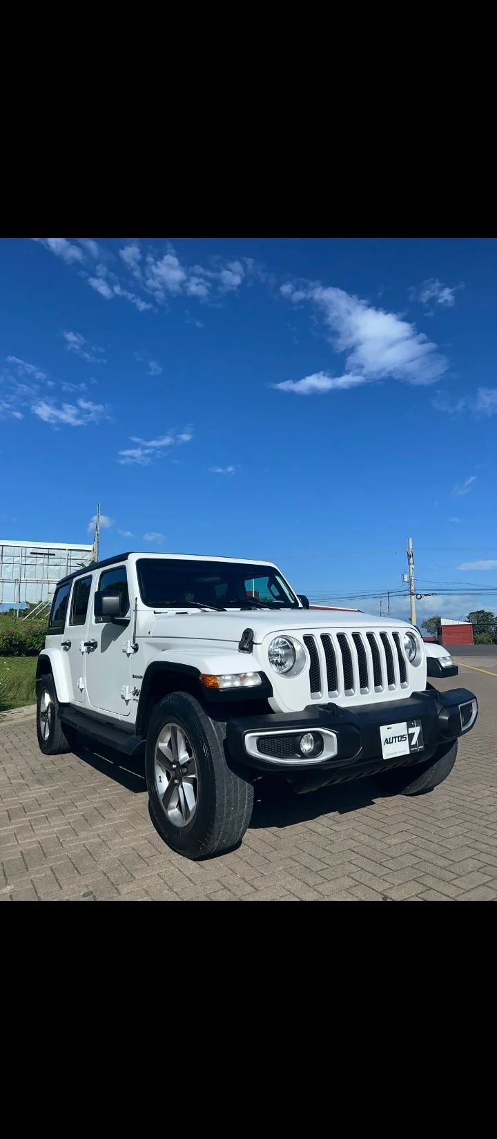 Jeep Wrangler Sahara - Image 1
