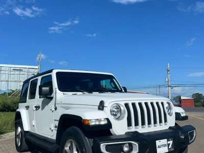Jeep Wrangler Sahara - Image 1