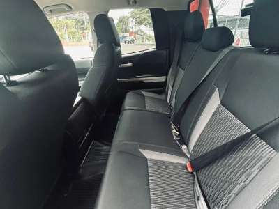 Toyota Tundra - Image 8