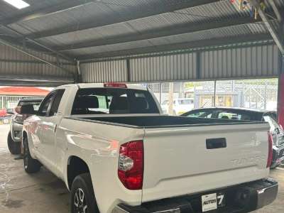 Toyota Tundra - Image 2