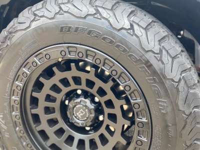 Toyota Prado - Image 7