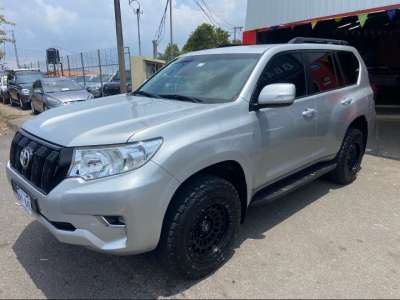 Toyota Prado - Image 10