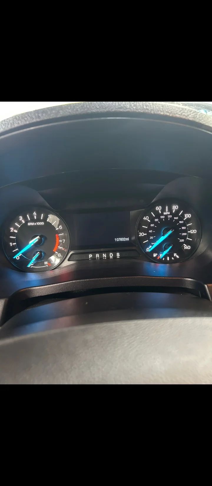 Ford Explorer - Image 3