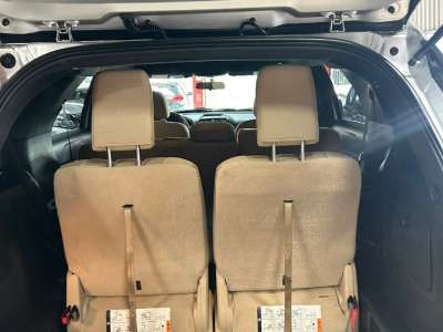 Ford Explorer - Image 4