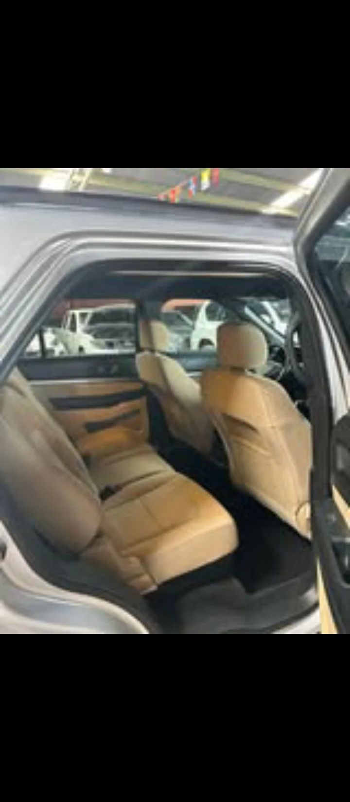 Ford Explorer - Image 5