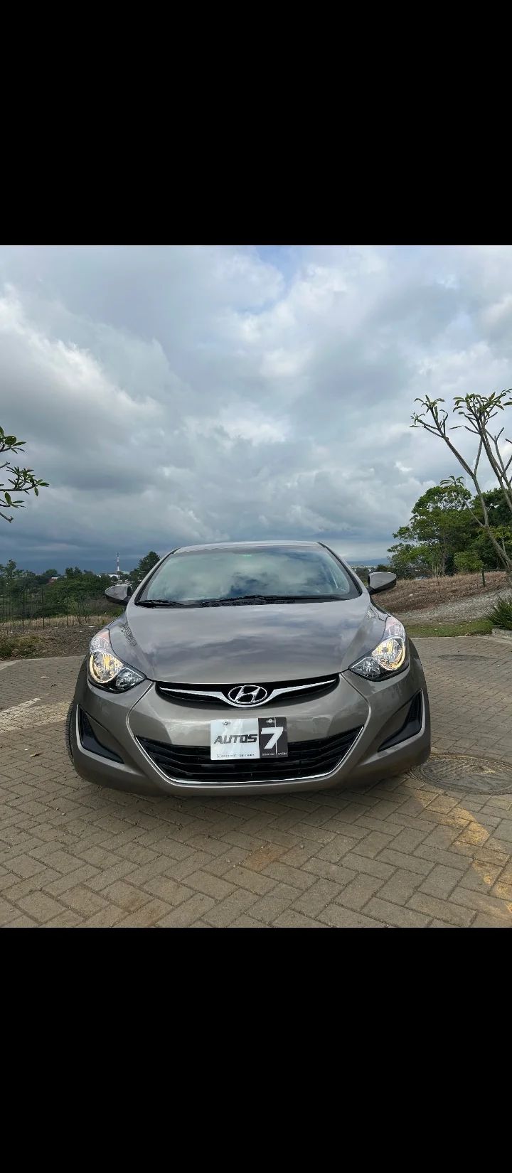 Hyundai Elantra - Image 3