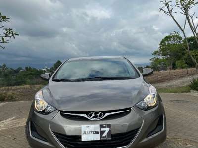 Hyundai Elantra - Image 3