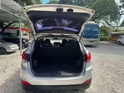 Hyundai Tucson - Image 10