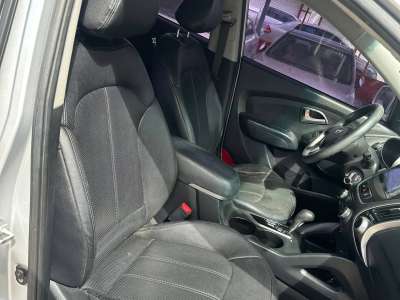 Hyundai Tucson - Image 11