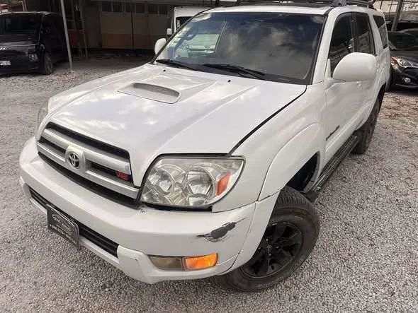 Toyota 4Runner - Image 2