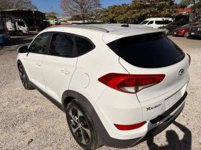Hyundai Tucson - Image 4