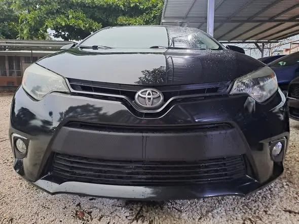 Toyota Corolla - Image 2