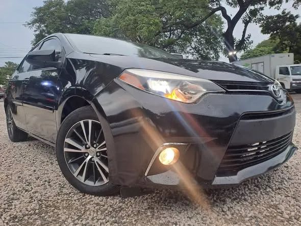 Toyota Corolla - Image 5