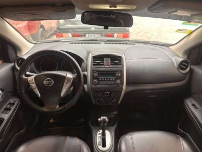 Nissan Versa - Image 4