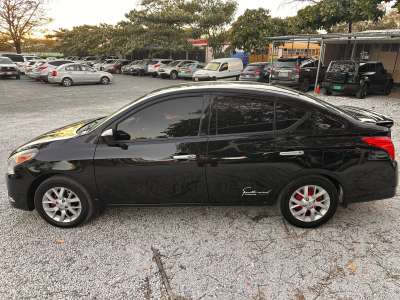 Nissan Versa - Image 5