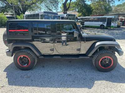 Jeep Wrangler Unlimited X - Image 7