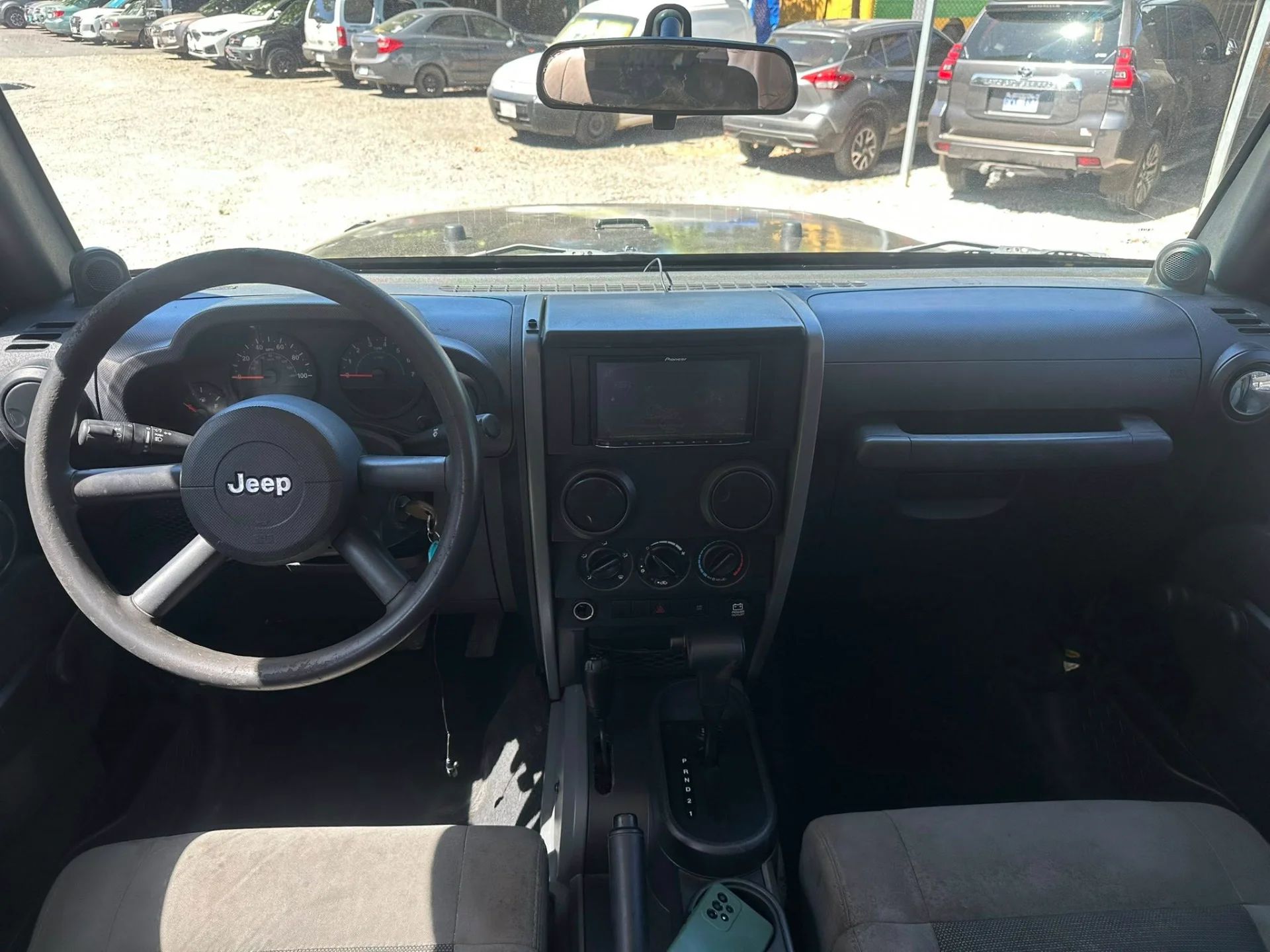 Jeep Wrangler Unlimited X - Image 8