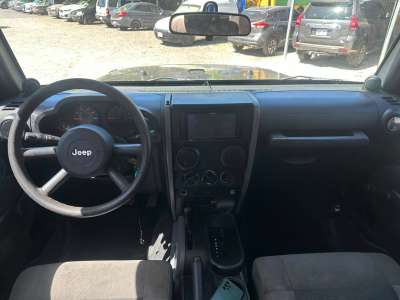 Jeep Wrangler Unlimited X - Image 8