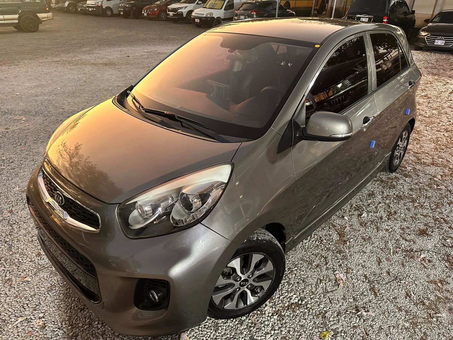 Kia Morning - Image 9