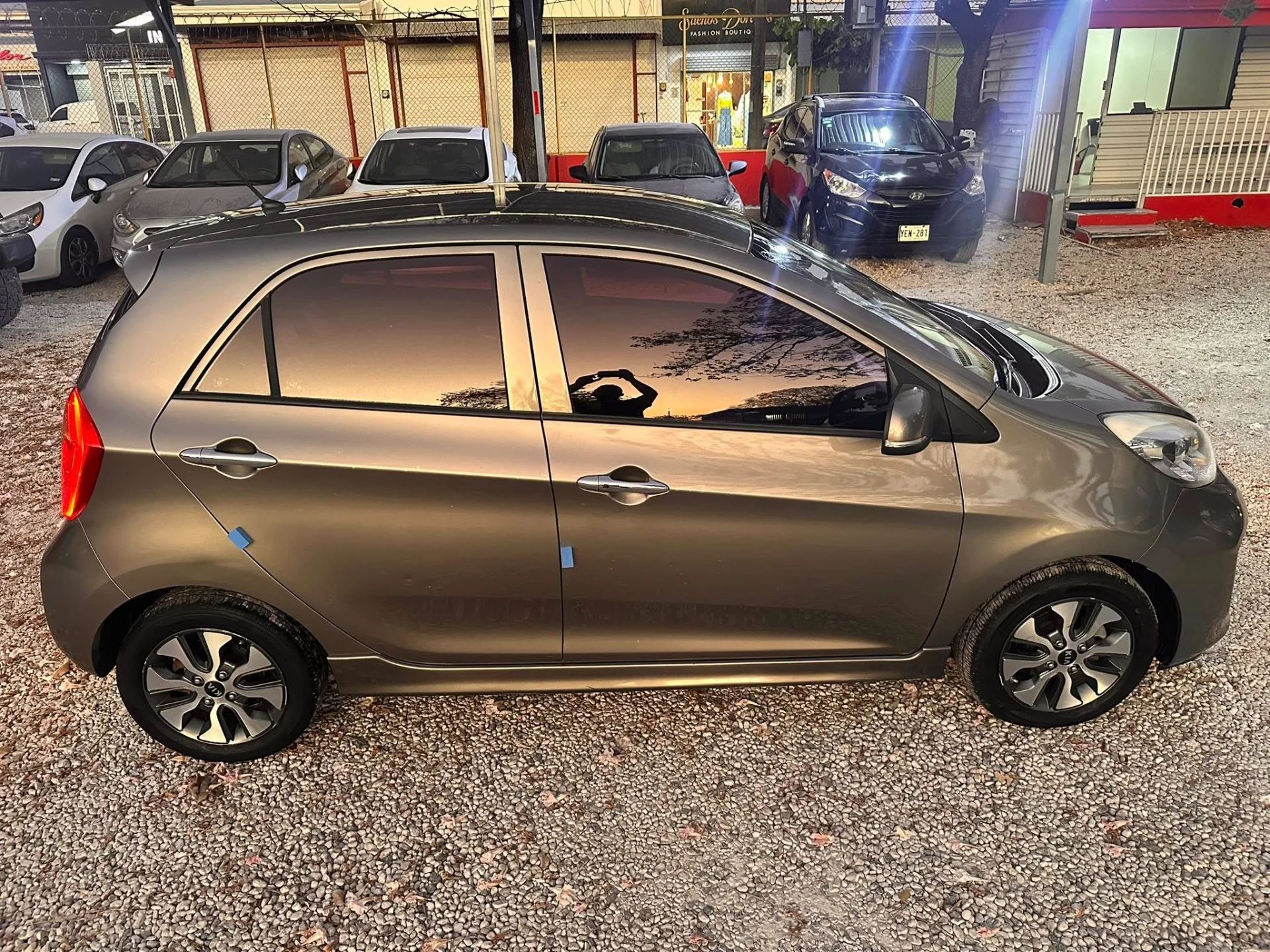 Kia Morning - Image 12