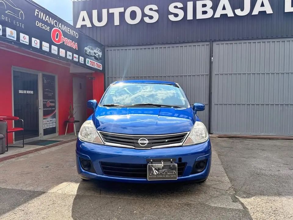 Nissan Versa - Image 1