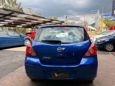 Nissan Versa - Image 6