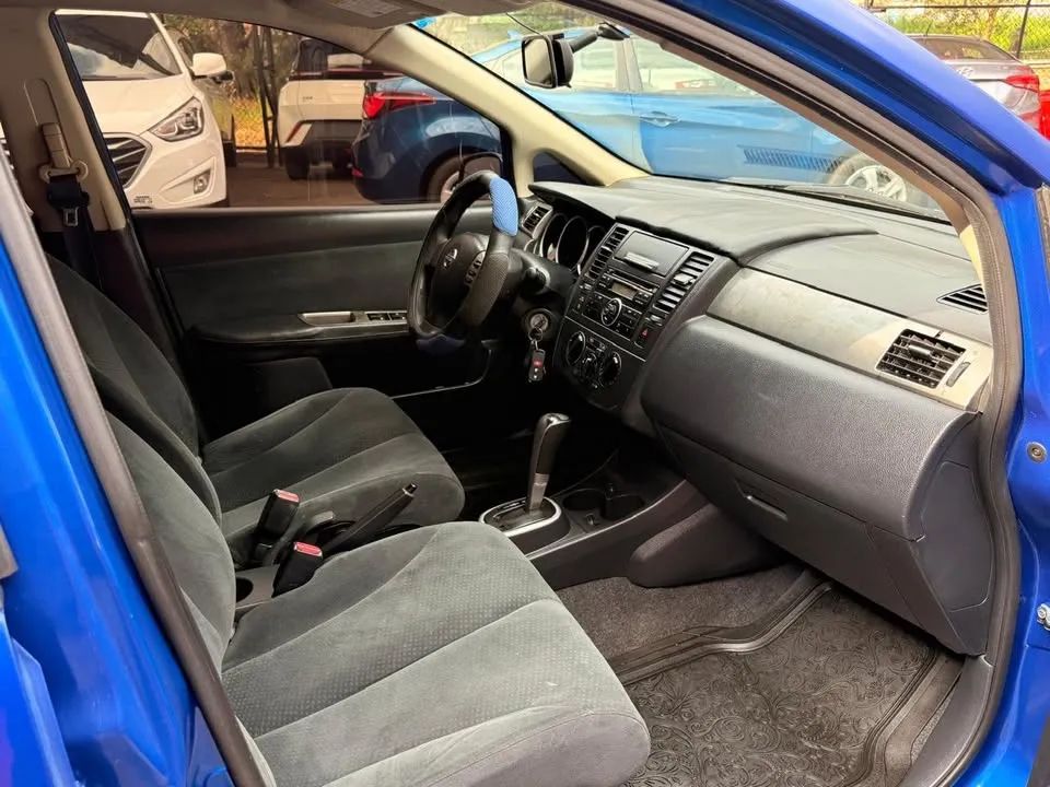 Nissan Versa - Image 10