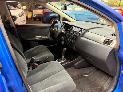 Nissan Versa - Image 10
