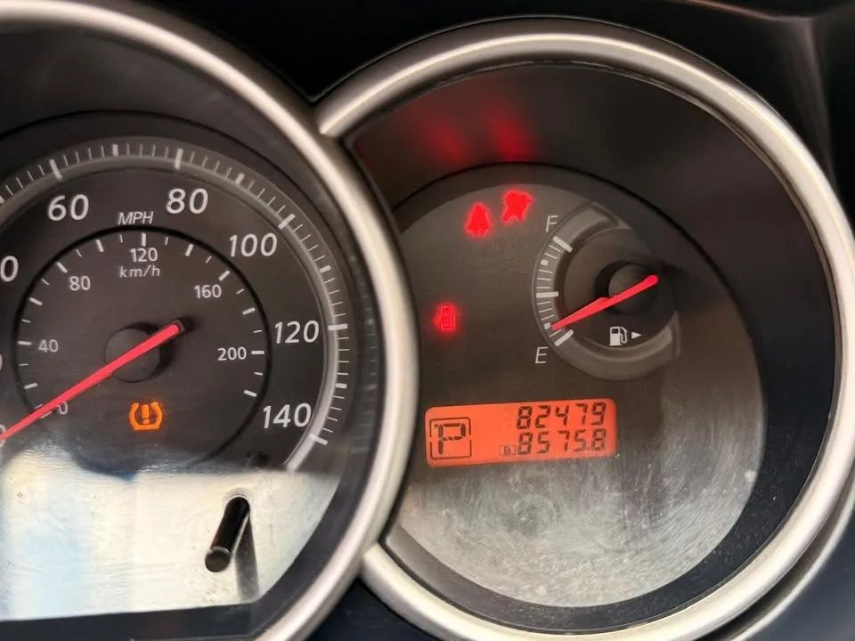 Nissan Versa - Image 11