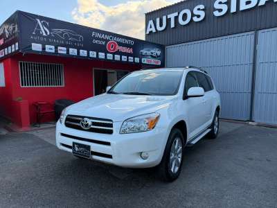 Toyota RAV4 - Image 2