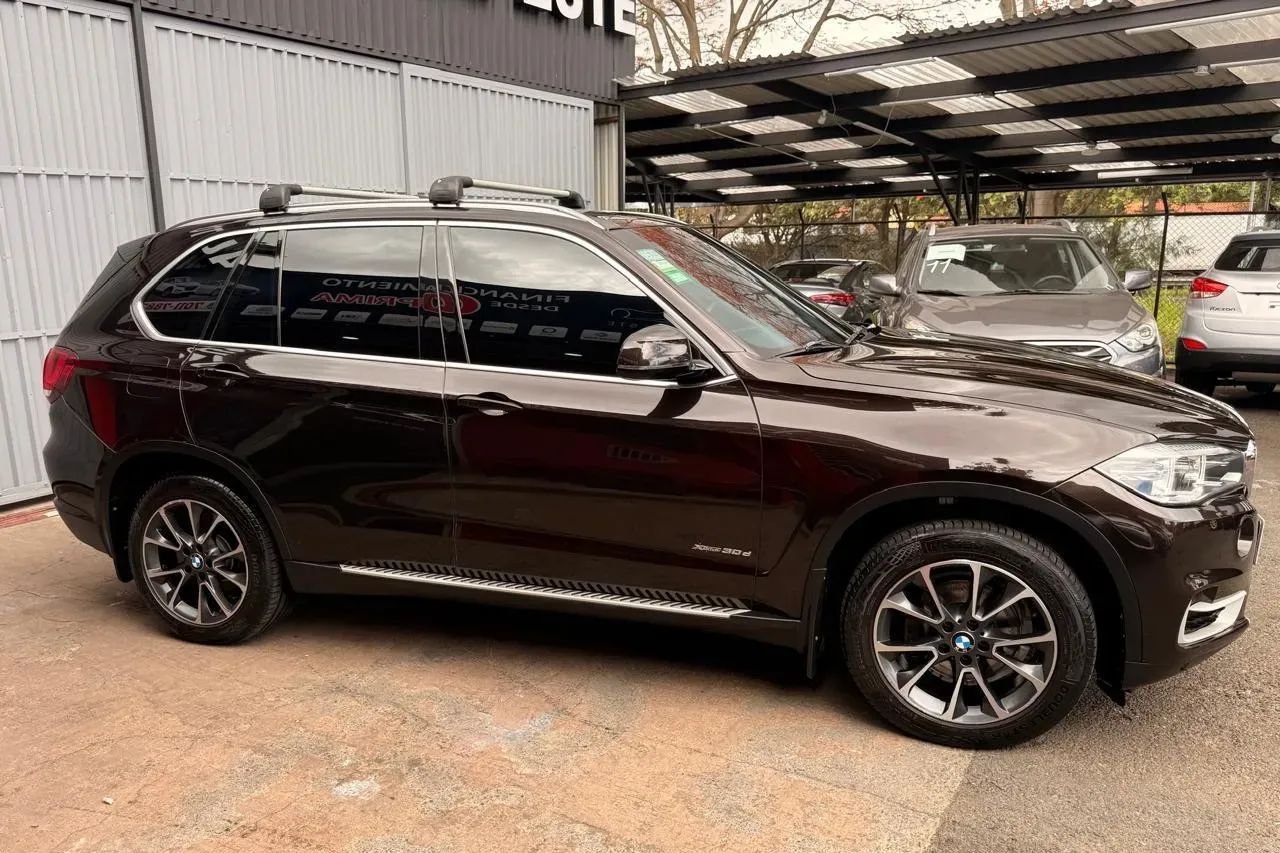 BMW X5 - Image 8