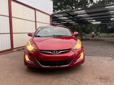Hyundai Elantra - Image 3