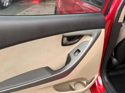 Hyundai Elantra - Image 7