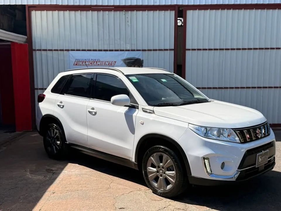 Suzuki Vitara GL - Image 2