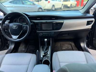 Toyota Corolla - Image 5