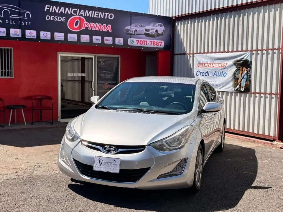 Hyundai Elantra - Image 3