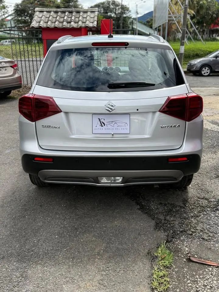 Suzuki Vitara GL - Image 4