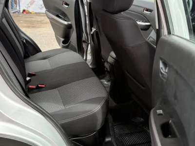 Suzuki Vitara GL - Image 10
