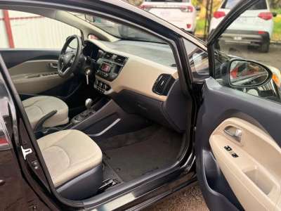 Kia Rio - Image 9
