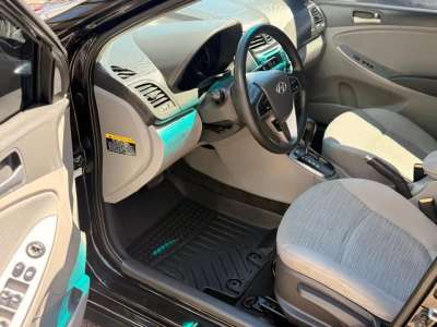 Hyundai Accent - Image 6