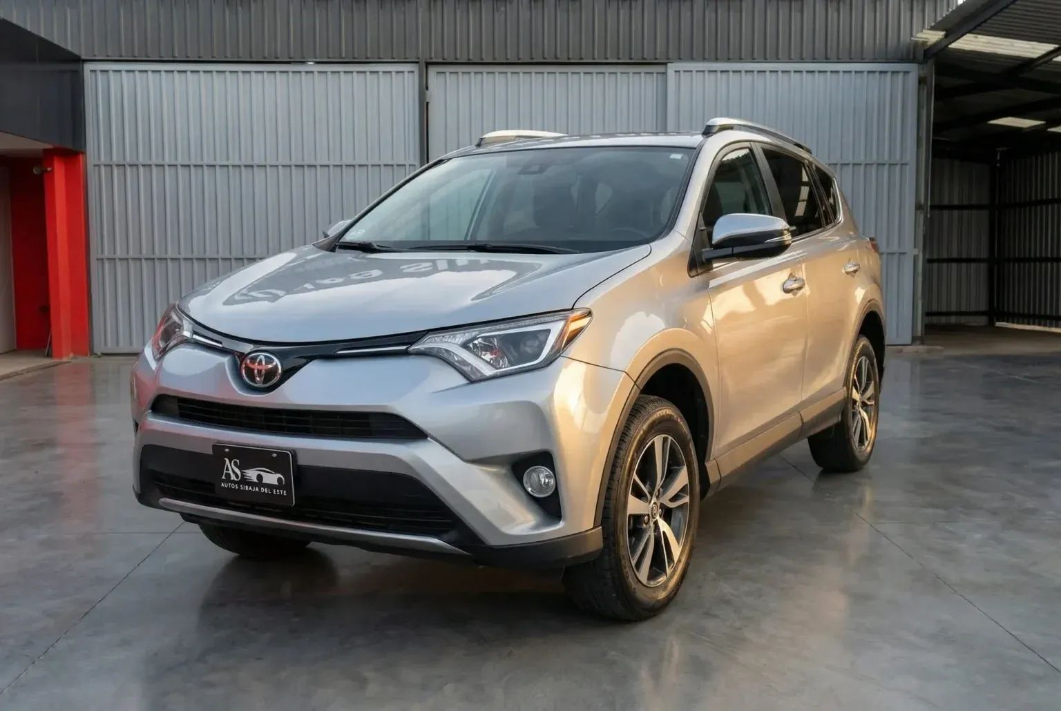 Toyota RAV4 - Image 2