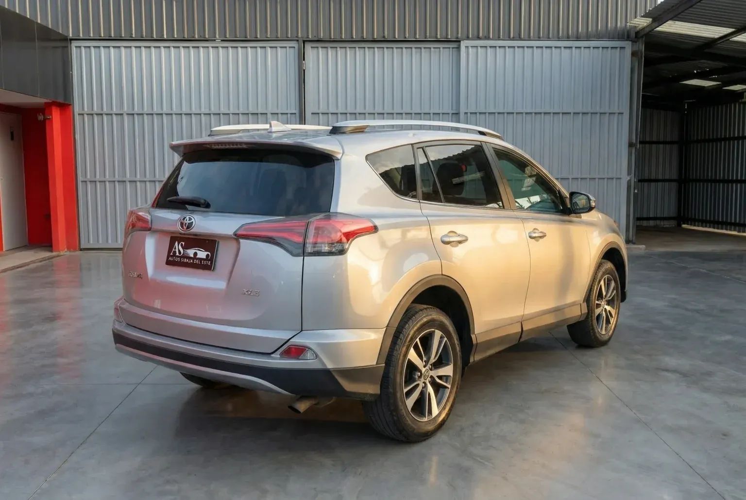 Toyota RAV4 - Image 5