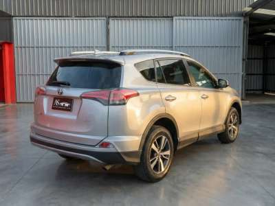 Toyota RAV4 - Image 5