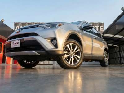 Toyota RAV4 - Image 10