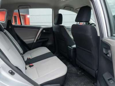 Toyota RAV4 - Image 13