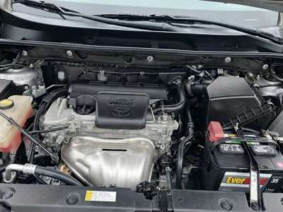 Toyota RAV4 - Image 14