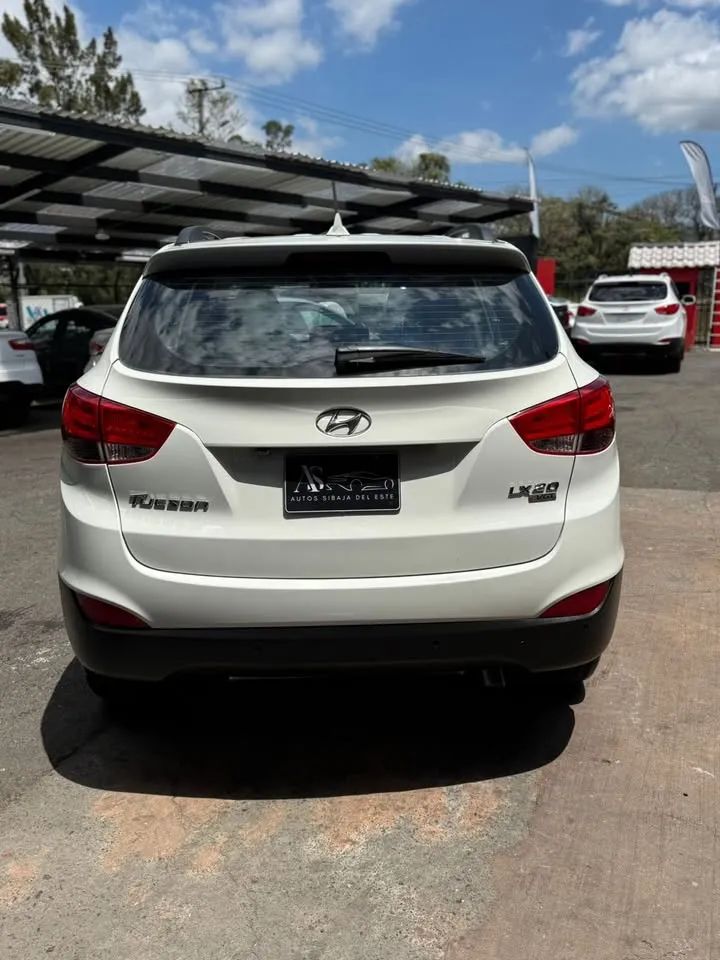 Hyundai Tucson - Image 8