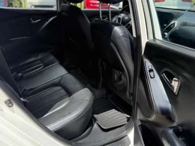 Hyundai Tucson - Image 14